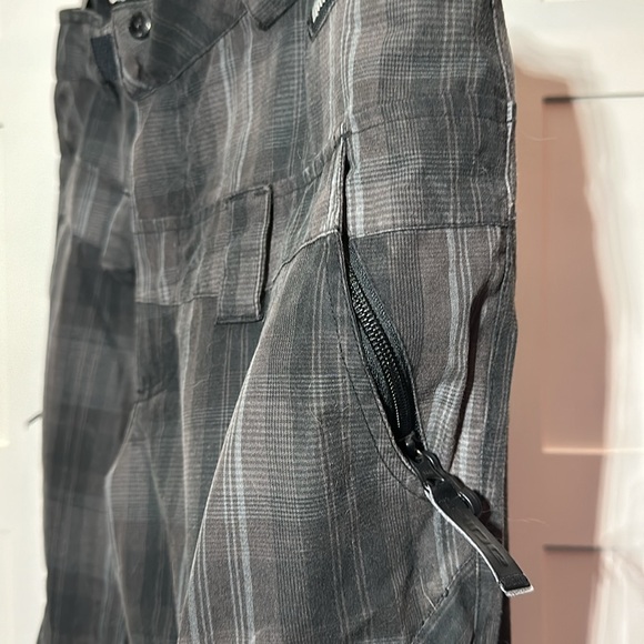 Ride Plaid Snowboard Pants - Picture 6 of 7